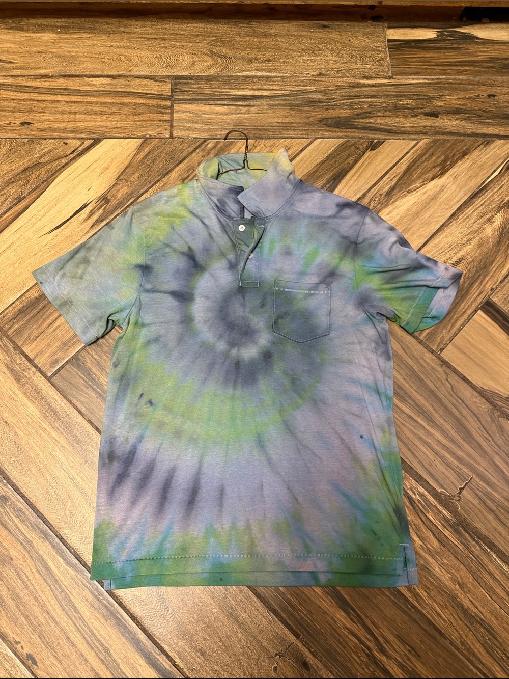Old Navy Men's Short-Sleeve Tie-Dye Polo in Green and Blue